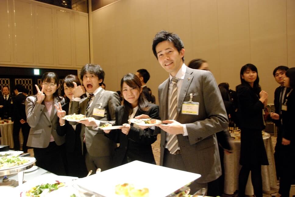 親睦会の様子