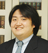 講師