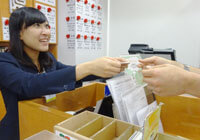 受付業務、自習室貸し出し